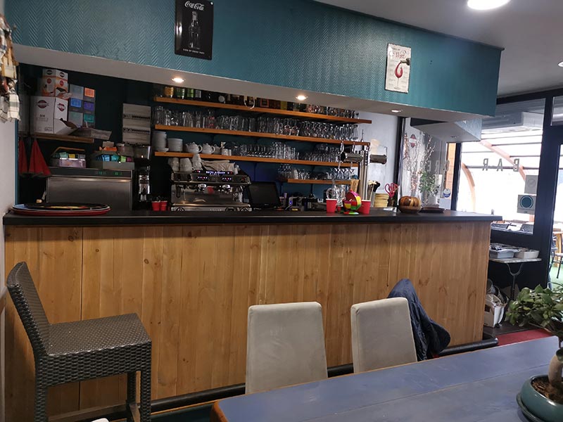 Vente Bar, brasserie, glacier, crêperie, pain, épicerie sur un emplacement N°1, dans les Pyrénées Atlantiques (64) en France