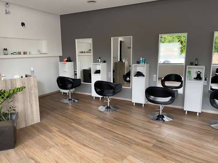 Vente Salon de coiffure bio à Saint-Julien-lès-Metz dans le centre ville (57070)