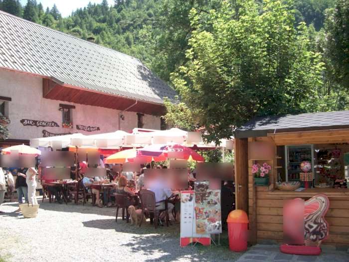 Vente Auberge, Restaurant licence IV 65 couverts avec terrasse proche de Gap (05000), frontière du parc national des Écrins