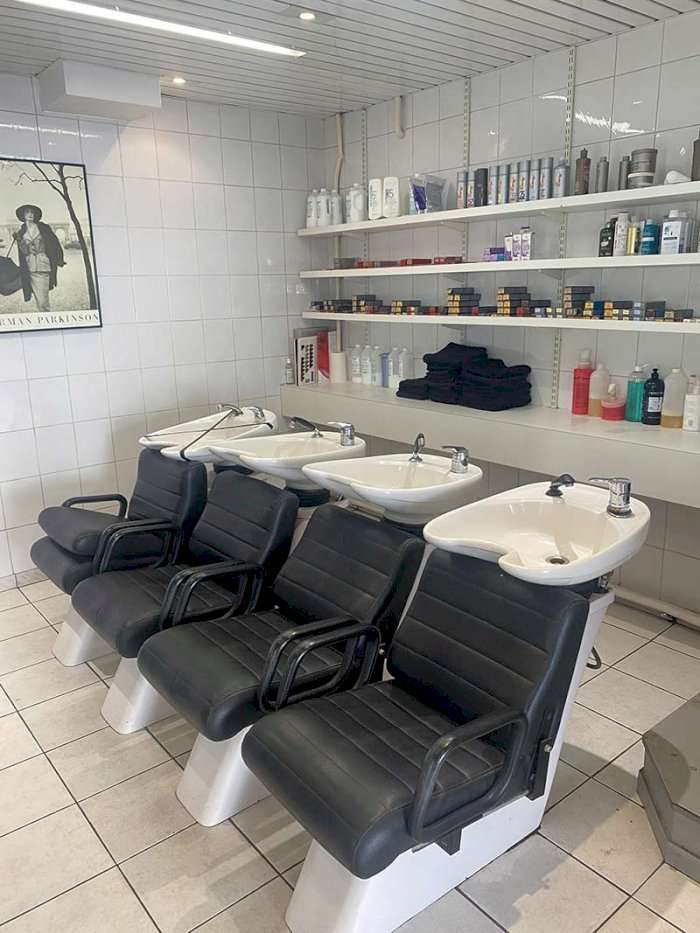 Vente Salon de coiffure mixte à Savigny-sur-Orge dans le centre ville (91600)