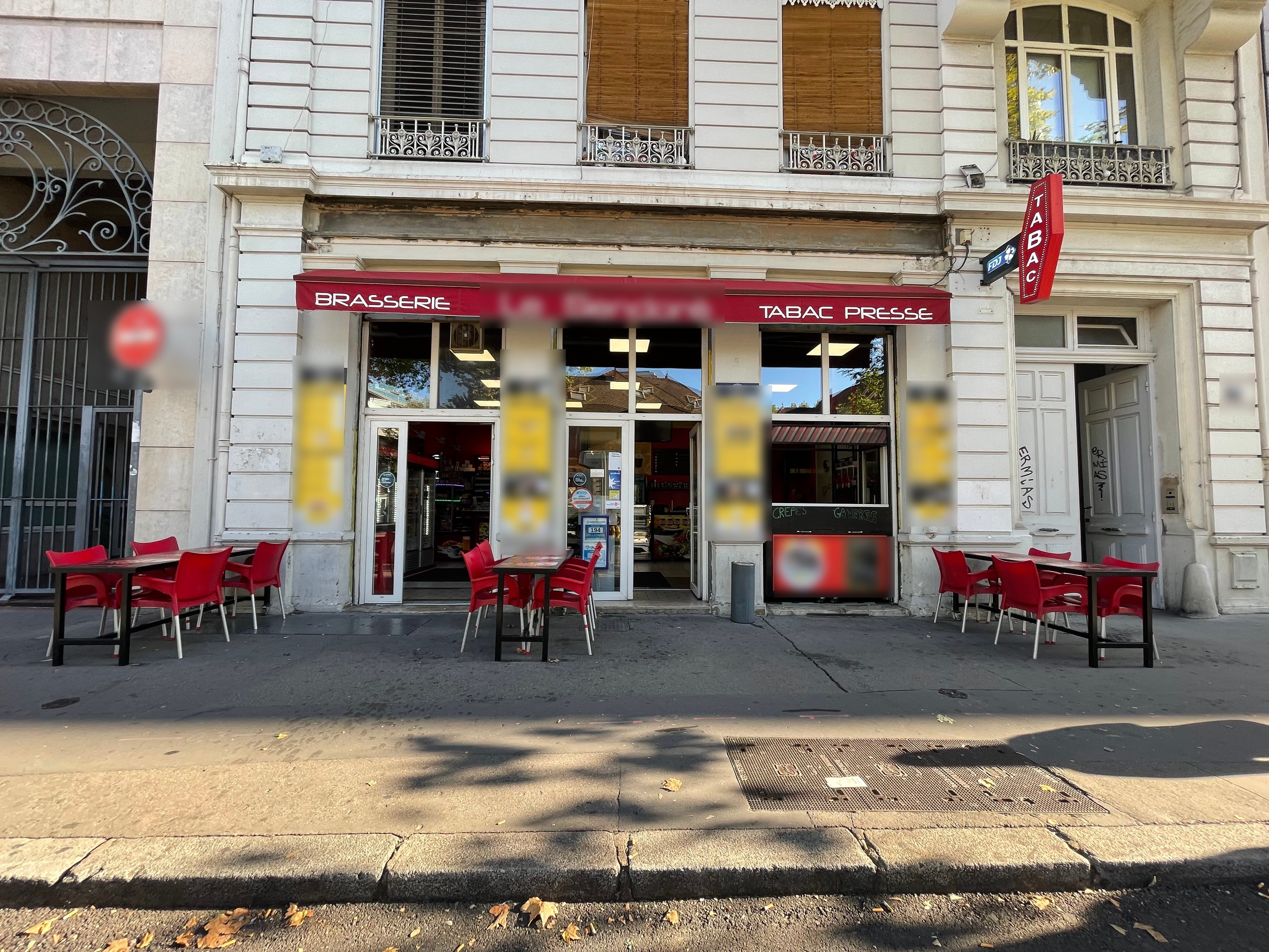 Vente Bar, tabac, FDJ, restauration rapide dans le Rhône sur un axe passant (69)