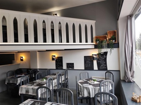 Vente Restaurant, Pizzeria 42 couverts avec terrasse à Saint-Nazaire (44600), dans une zone fréquentée en France