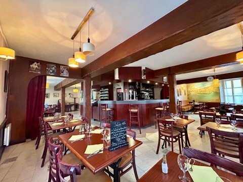 Vente Bar, Brasserie, Tabac 66 couverts près de Épernay (51200)
