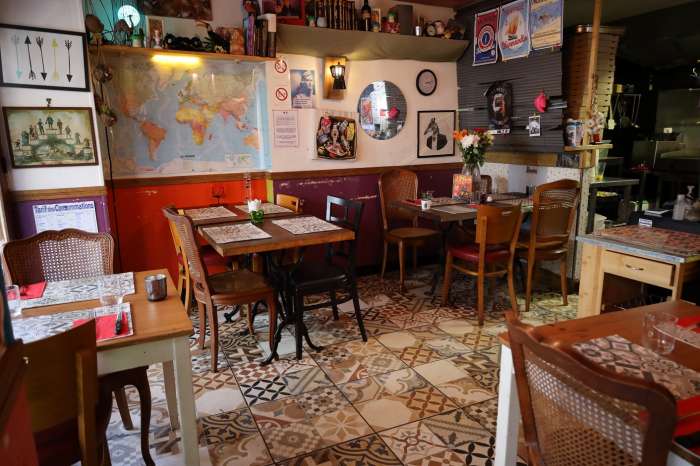 Vente Bar - restaurant en centre ville, à Granville (50400) en France