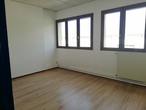 Vente Bureaux / Locaux professionnels, 123 m2 à Limoges (87000)