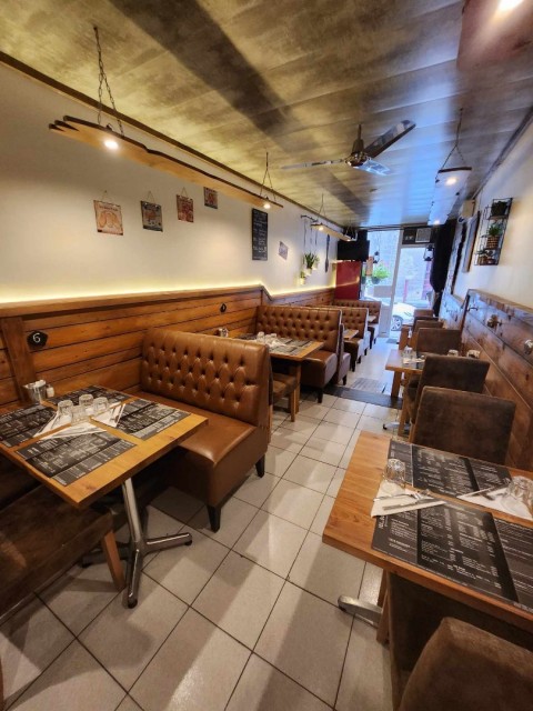 Vente Bar, Restaurant, Salon de thé licence IV 40 couverts avec terrasse à Allevard (38580)