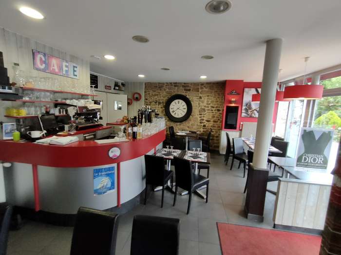 Vente Crêperie, brasserie, bar dans le centre ville, à Avranches (50300) en France