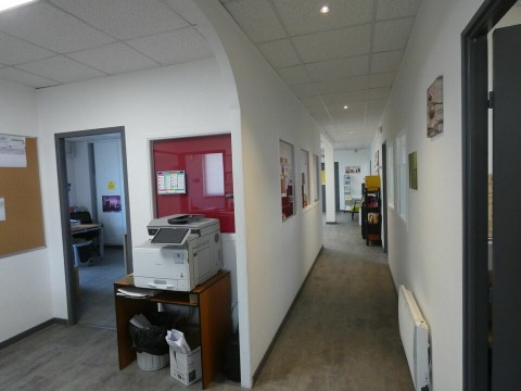 Vente Bureaux / Locaux professionnels, 178 m2 à Manosque (04100)