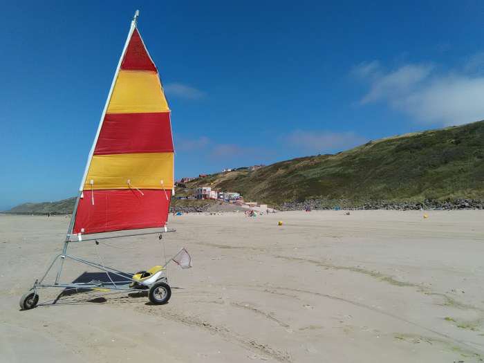 Vente Base de location de char à voile dans une zone touristique, à Équihen-Plage (62224)