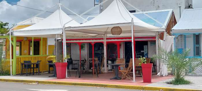 Vente Restaurant - pizzeria avec bel emplacement, en Guadeloupe (971)