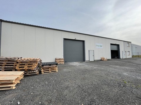 Vente Local d'activité / Entrepôt, 620 m2 près de Beauvais (60155)