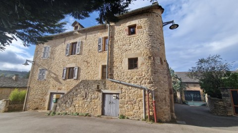 Vente Immeuble, 140 m2 à Montrozier (12630)