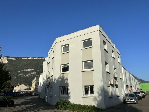Vente Bureaux / Locaux professionnels, 270 m2 à Sassenage (38360) en France