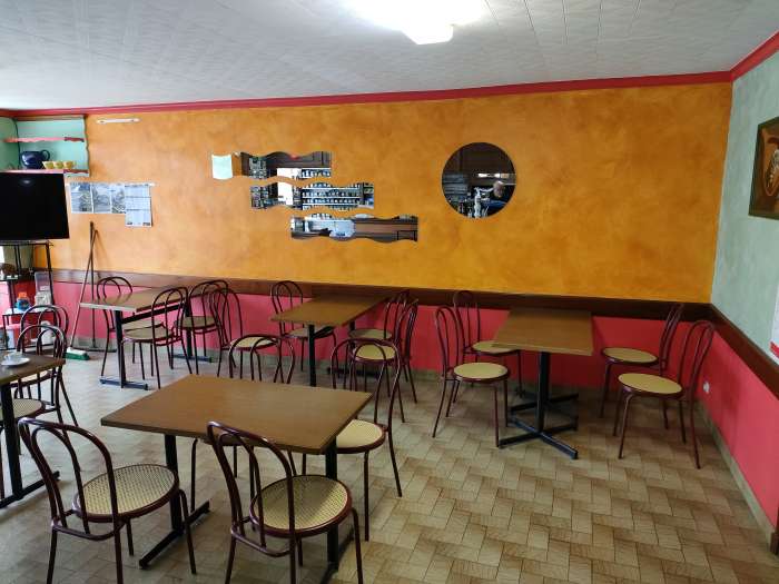 Vente Bar, tabac, épicerie sur un axe passant, à Saint-Rémy-du-Plain (35560)