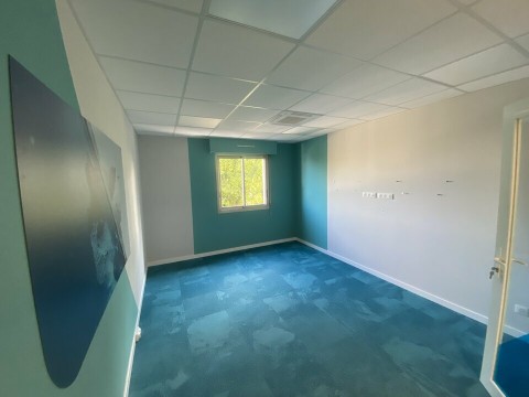 Vente Bureaux / Locaux professionnels, 97 m2 à Marrakech (40000) en France
