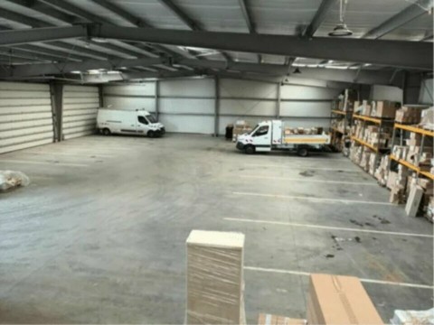 Vente Local d'activité / Entrepôt, 932 m2 à Le Havre (76600)