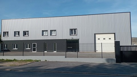 Vente Local d'activité / Entrepôt, 1280 m2 à Tinqueux (51430)