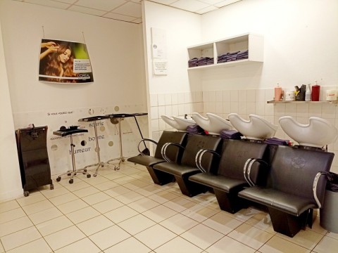 Vente Salon de coiffure de 90 m2 dans un centre commercial, à Brétigny-sur-Orge (91220)