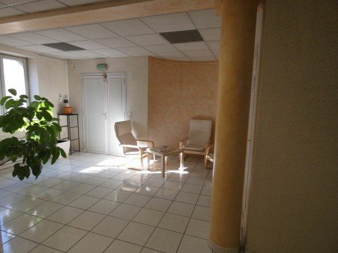 Vente Bureaux / Locaux professionnels, 118 m2 à Manosque (04100)