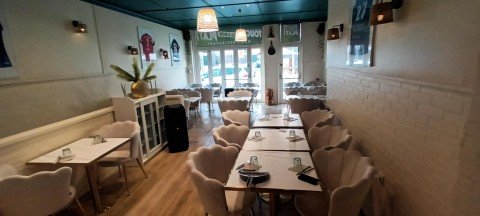 Vente Bar, Restaurant 30 couverts avec terrasse dans une zone touristique, à Vallauris (06220) en France