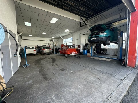 Vente Garage automobile, mécanique et carrosserie à Montluçon (03100) en France