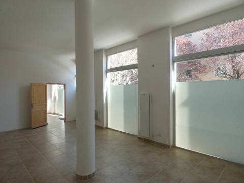 Vente Bureaux / Locaux professionnels, 62 m2 à Manosque (04100)