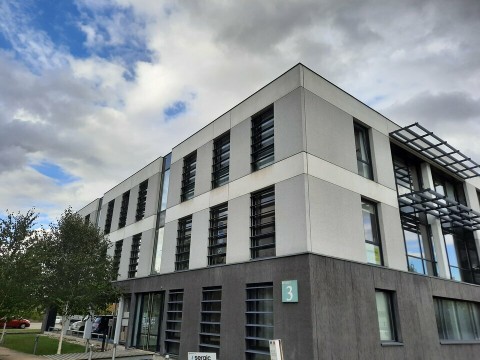Vente Bureaux / Locaux professionnels, 430 m2 à Compiègne (60200)
