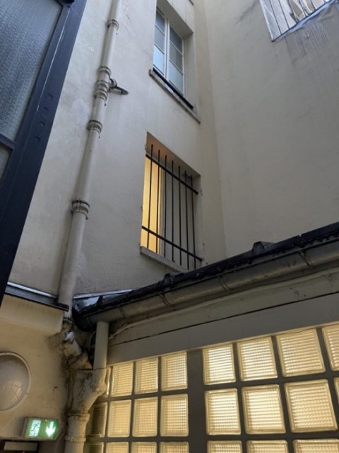 Vente Restauration rapide 35 couverts avec terrasse dans un quartier animé, à Paris (75002)