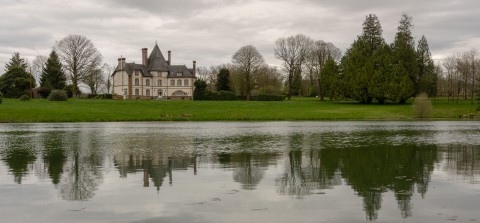 Vente Château avec chambres d'hôtes en Bretagne en France