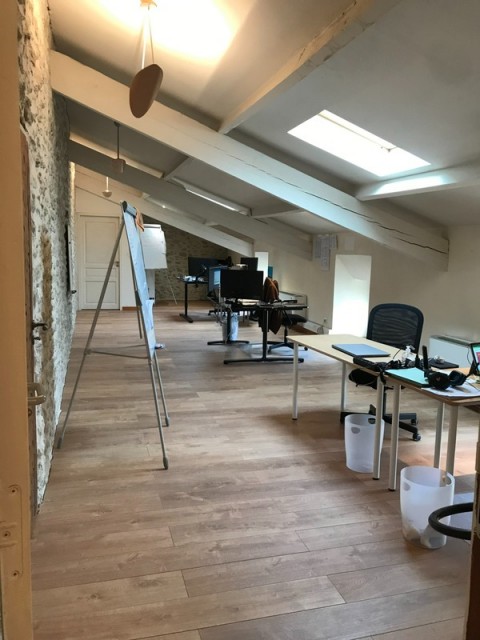 Vente Bureaux / Locaux professionnels, 47 m2 dans le Vaucluse (84) en France