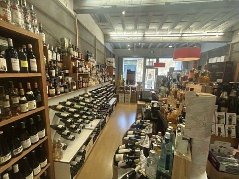 Vente Vin et spiritueux, 90 m2 à Avignon (84000)