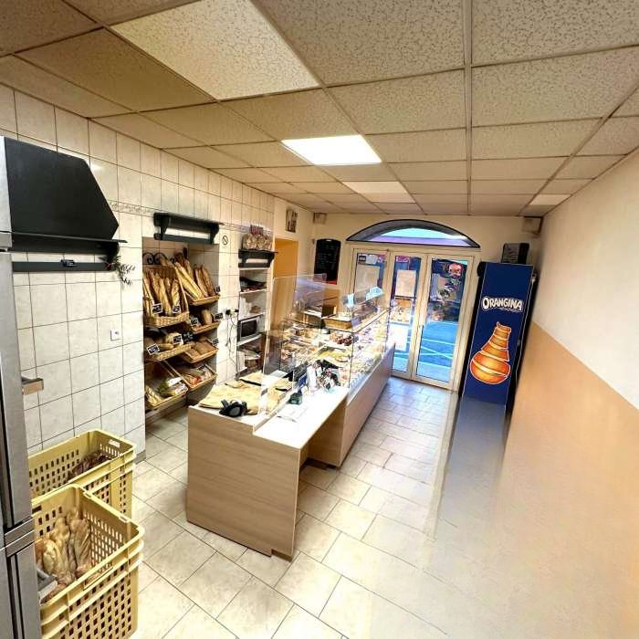 Vente Point chaud, boulangerie, pâtisserie, snacking dans une zone touristique, à Figanières (83830)