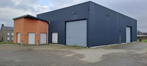 Vente Local d'activité / Entrepôt, 395 m2 à Martigné-sur-Mayenne (53470)