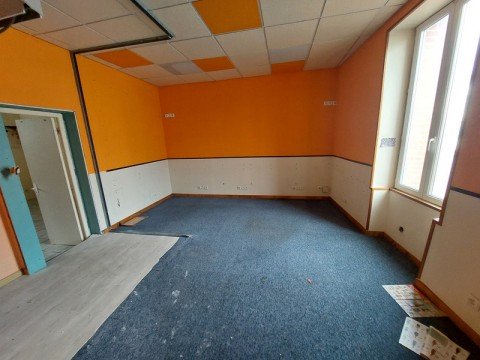 Vente Local commercial de 263 m2, à Séméac (65600)