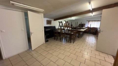 Vente Local d'activité / Entrepôt, 242 m2 dans le Calvados (14) en France