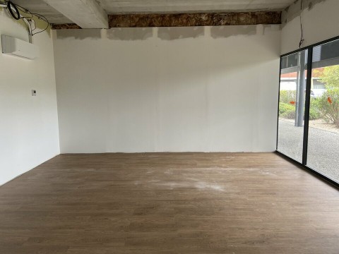 Vente Local commercial de 55 m2 pour différentes activités, dans une zone animée, à Toulouse (31400) en France