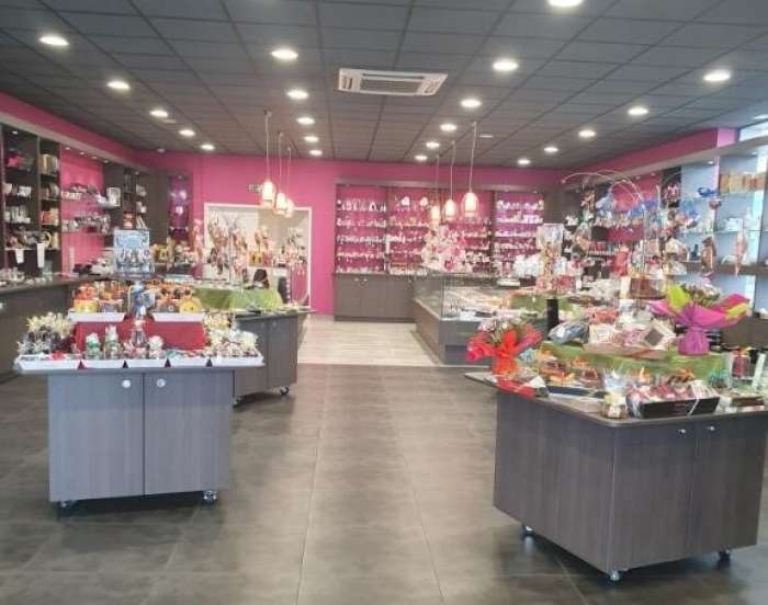 Vente Chocolaterie, confiserie - vente au détail dans une ville touristique, dans le Morbihan (56)