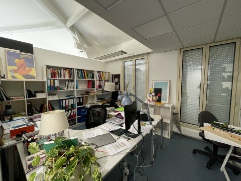 Vente Bureaux / Locaux professionnels, 88 m2 à Avignon (84000) en France