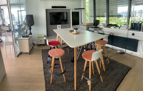 Vente Bureaux / Locaux professionnels Vaud Magnifiques bureaux aménagés avec terrasse et places de parc, 270 m2 à Crissier