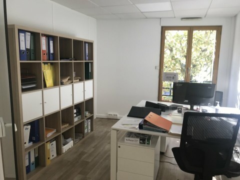 Vente Bureaux / Locaux professionnels, 128 m2 à Vincennes (94300)