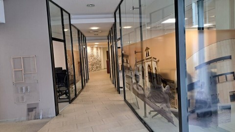 Vente Local commercial possibilité Bureaux / Locaux professionnels, 200 m2 à Montluçon (03100) en France