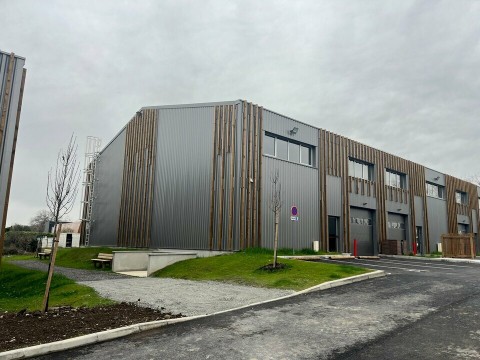 Vente Local d'activité / Entrepôt, 500 m2 à Pau (64000) en France
