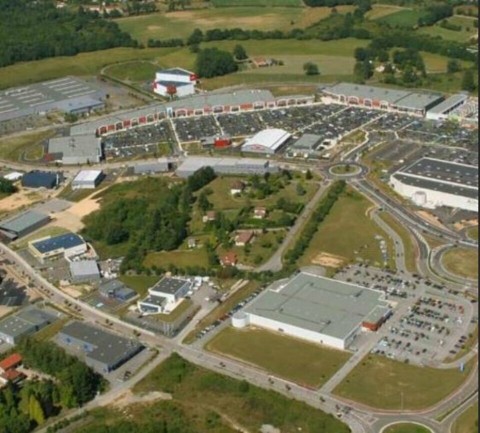 Vente Local d'activité / Entrepôt, 1600 m2 à Limoges (87000) en France