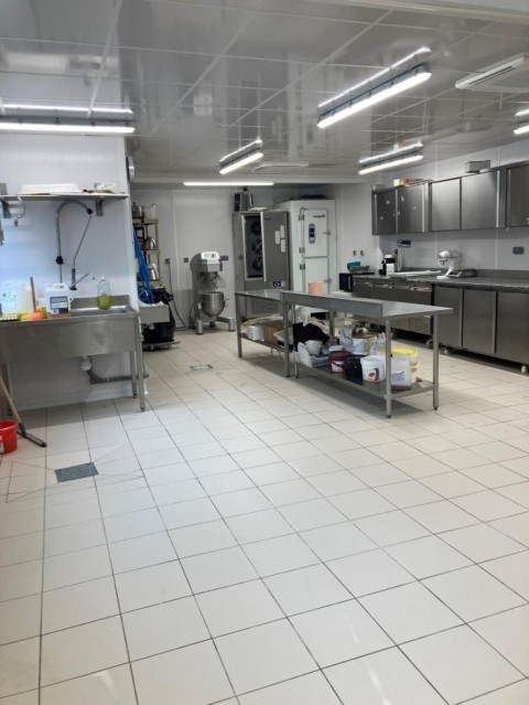 Vente Boulangerie - pâtisserie, à Bourges (18000) en France