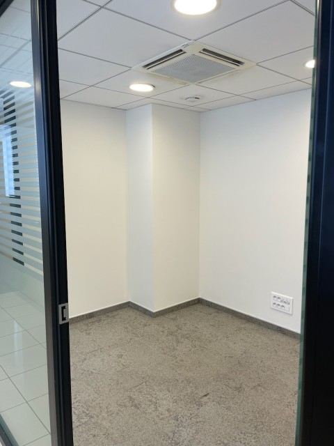 Vente Murs commerciaux, 108 m2 à Juan-les-Pins (06160) en France