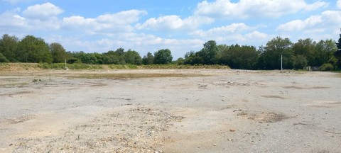 Vente Terrain, 20000 m2 à Saint-Étienne-de-Montluc (44360) en France