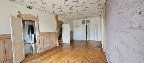 Vente Immeuble de bureaux de 510 m2, à Saint-Brieuc (22000) en France