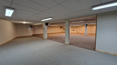 103.jpg