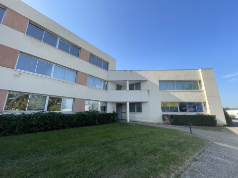 Vente Bureaux / Locaux professionnels, 150 m2 dans le Lot et Garonne (47) en France