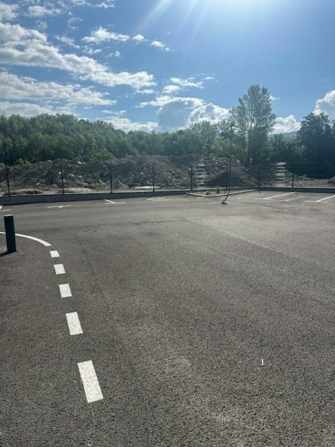 Vente Local commercial , 893 m2 à Hagetmau (40700) en France
